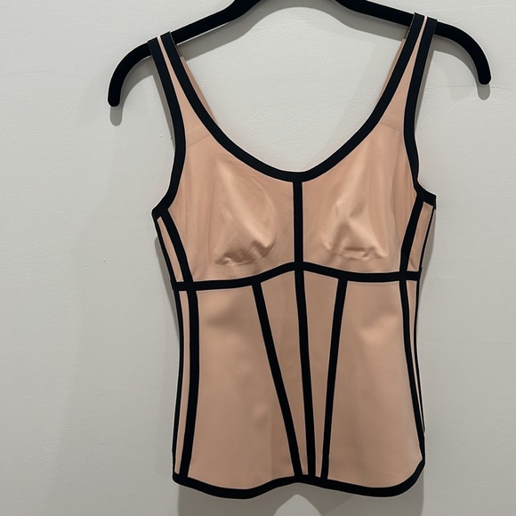 Honeylove Boldness Tank - Picture 6 of 7